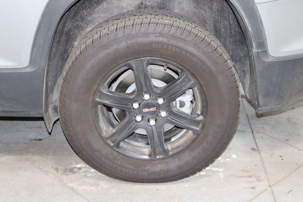 Used 2023 GMC Acadia AT4 w/ Preferred Package image 18