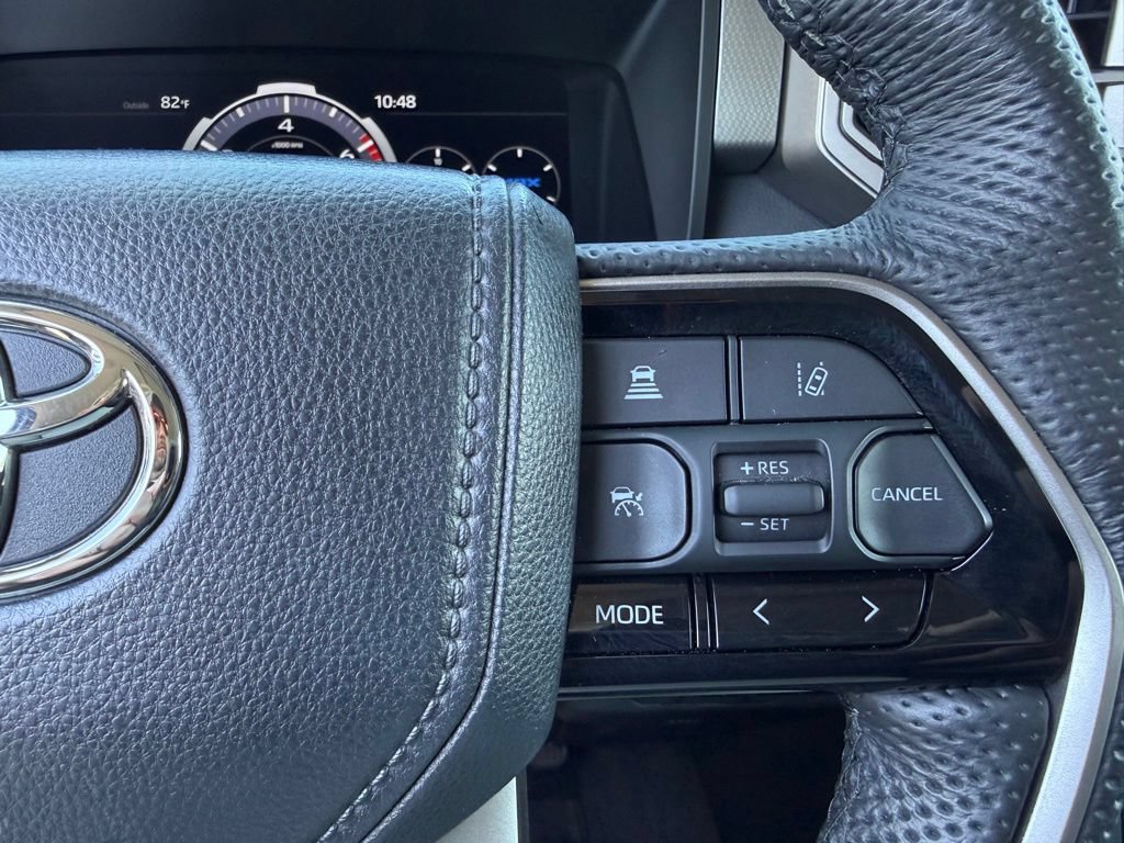 Used 2024 Toyota Tundra Limited AWD/4WD image 21