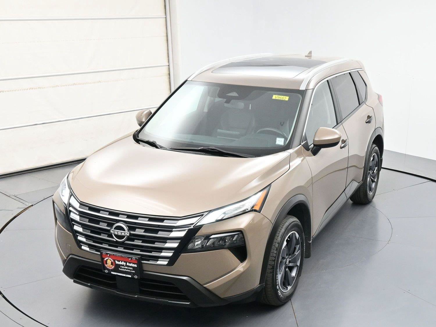 Used 2024 Nissan Rogue SV w/ SV Premium Package AWD/4WD image 35