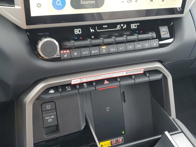 Used 2026 Toyota Sequoia Platinum image 25