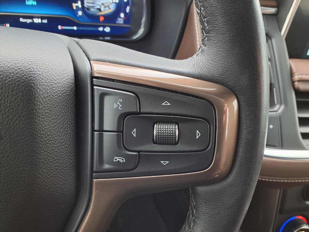 Used 2023 Chevrolet Tahoe High Country AWD/4WD image 14
