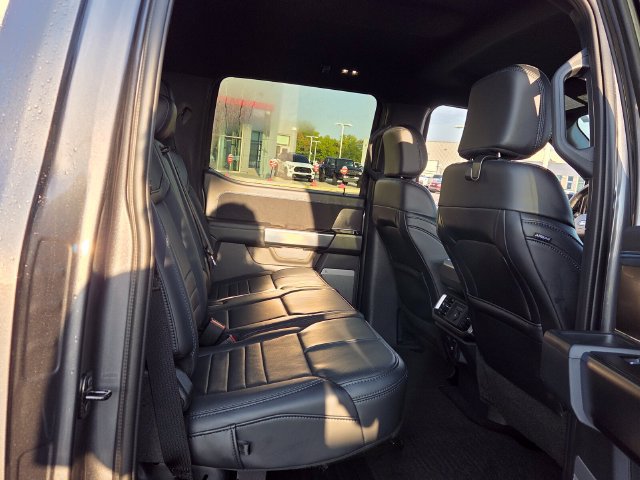 Used 2025 Ford F150 Platinum w/ FX4 Off-Road Package AWD/4WD image 17
