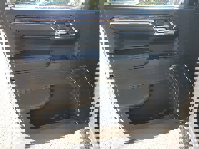 Used 2024 GMC Sierra 1500 SLE image 21