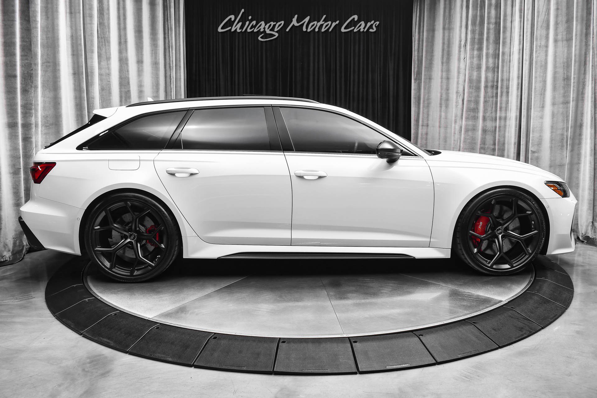 Used 2024 Audi RS 6 performance image 52