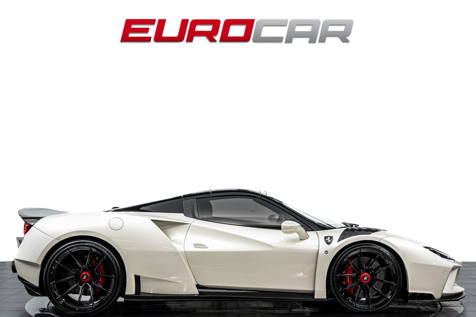 Used 2021 Ferrari F8 Tributo RWD image 8