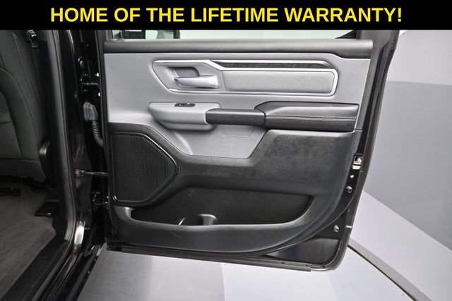 Used 2021 RAM 1500 Big Horn AWD/4WD image 40