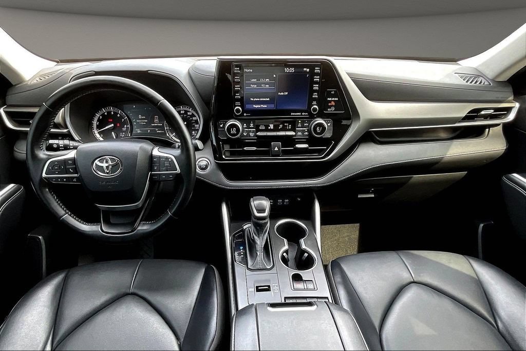 Used 2022 Toyota Highlander XLE FWD image 8