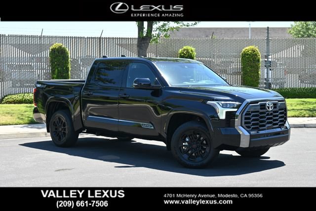 Used 2025 Toyota Tundra Platinum w/ TRD Off-Road Package AWD/4WD image 1