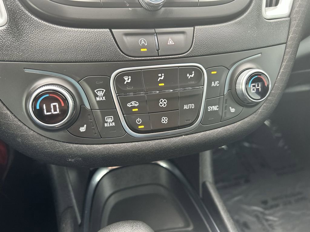 Used 2024 Chevrolet Malibu LT image 18