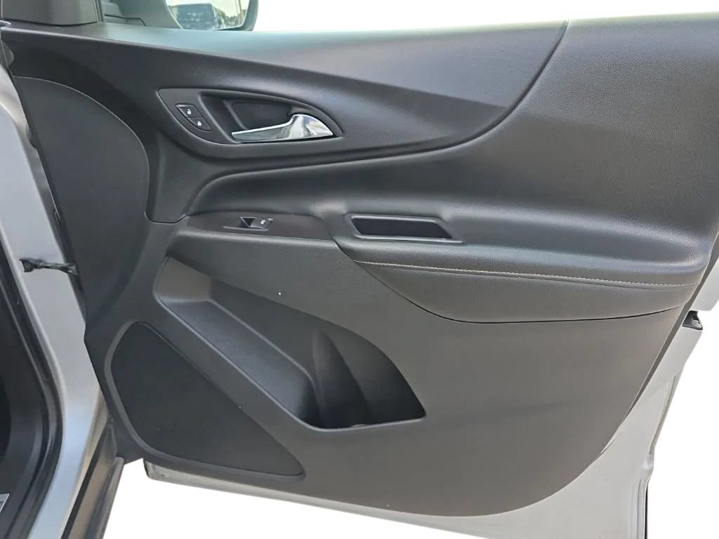 Used 2020 Chevrolet Equinox Premier AWD/4WD image 19