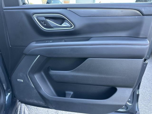 Used 2022 Chevrolet Tahoe RST w/ Luxury Package image 9