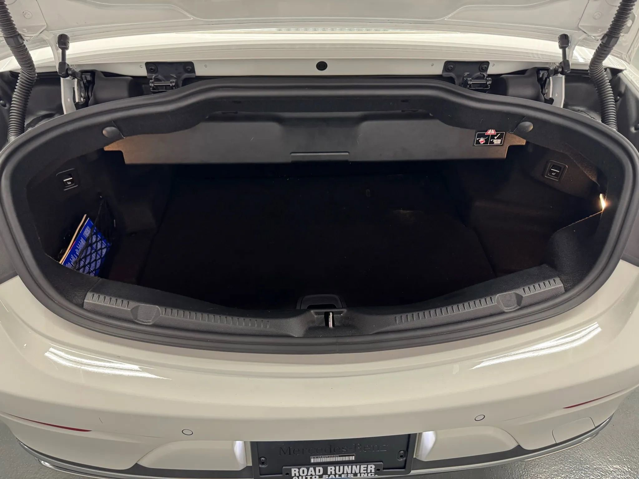 Used 2023 Mercedes-Benz E 450 Cabriolet image 27