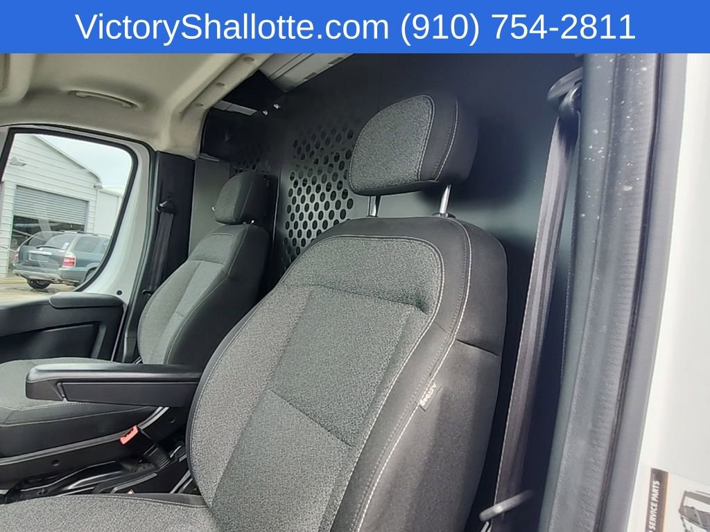 Used 2025 RAM ProMaster 2500 w/ U-Haul Equipment Group FWD image 16