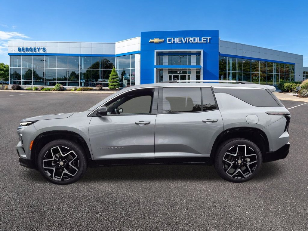 Certified 2026 Chevrolet Traverse High Country w/ LPO, Floor Liner Package AWD/4WD image 10