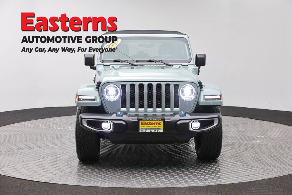 Used 2023 Jeep Wrangler Unlimited Sahara w/ Cold Weather Group AWD/4WD image 2