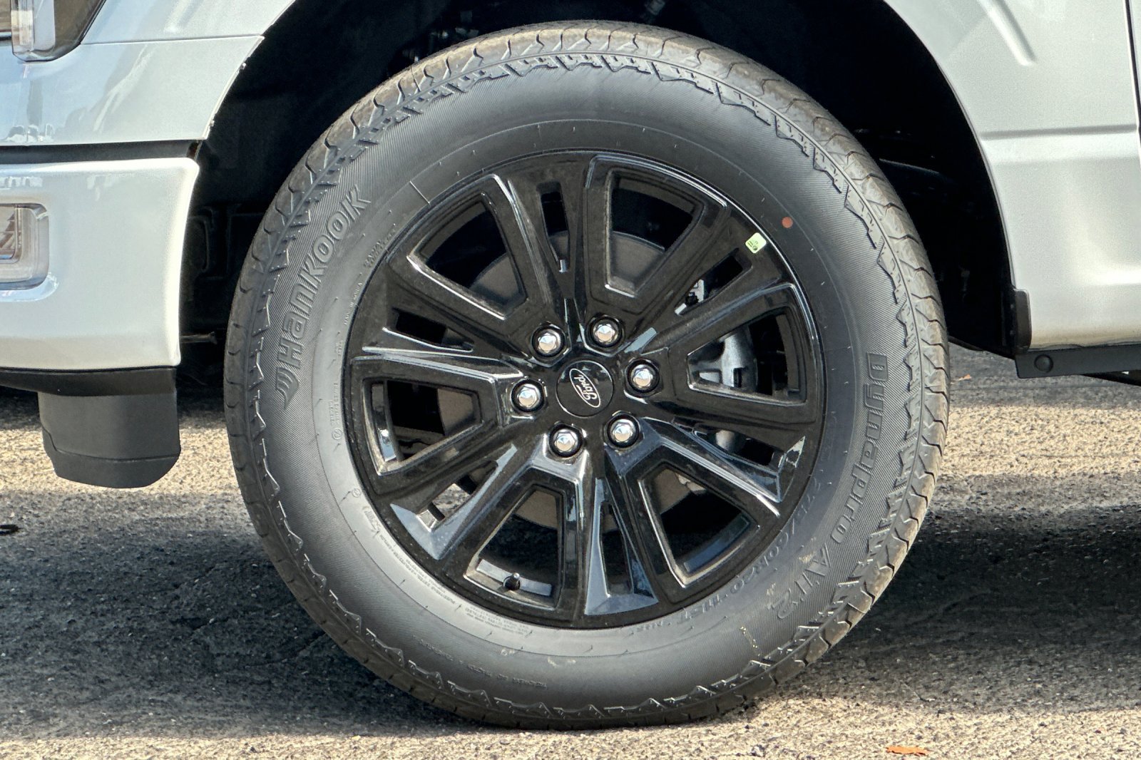 New 2026 Ford F150 Platinum w/ FX4 Off-Road Package AWD/4WD image 25
