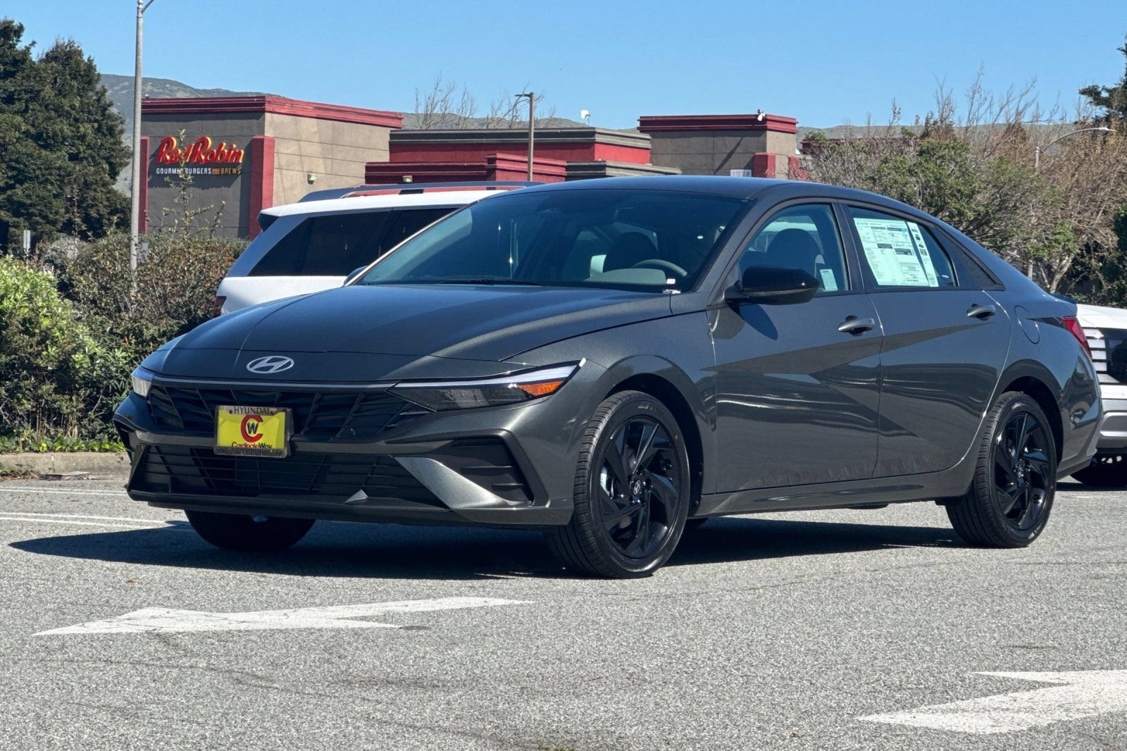 New 2026 Hyundai Elantra Sport FWD image 8