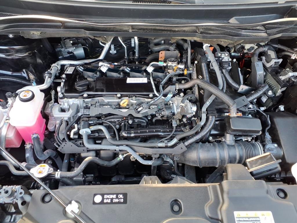 Used 2024 Toyota Sienna LE image 30