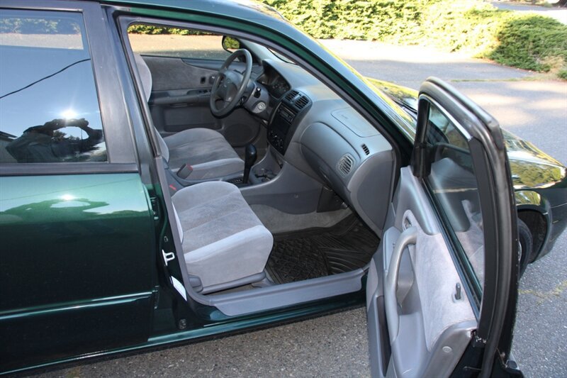 Used 1999 MAZDA Protege ES FWD image 13