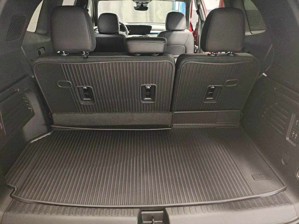 New 2026 Buick Enclave Avenir w/ Super Cruise Package image 16