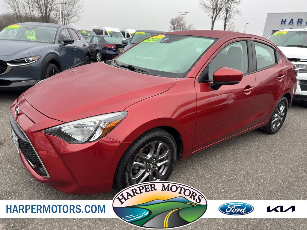 Used 2019 Toyota Yaris LE image 1