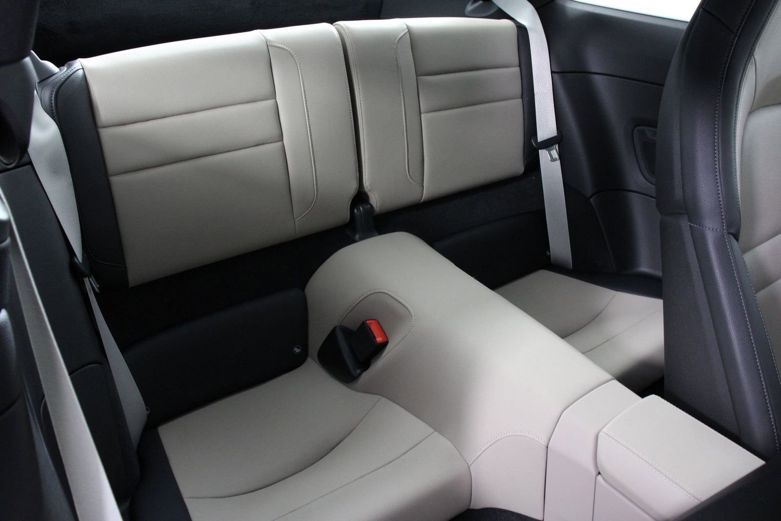 Certified 2025 Porsche 911 Carrera image 31