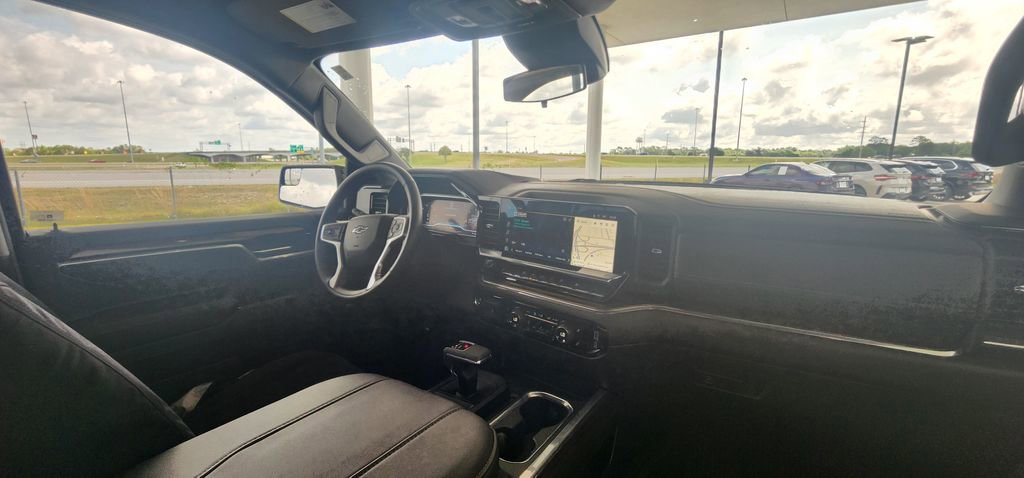 Used 2024 Chevrolet Silverado 1500 RST w/ All Star Edition Plus AWD/4WD image 23