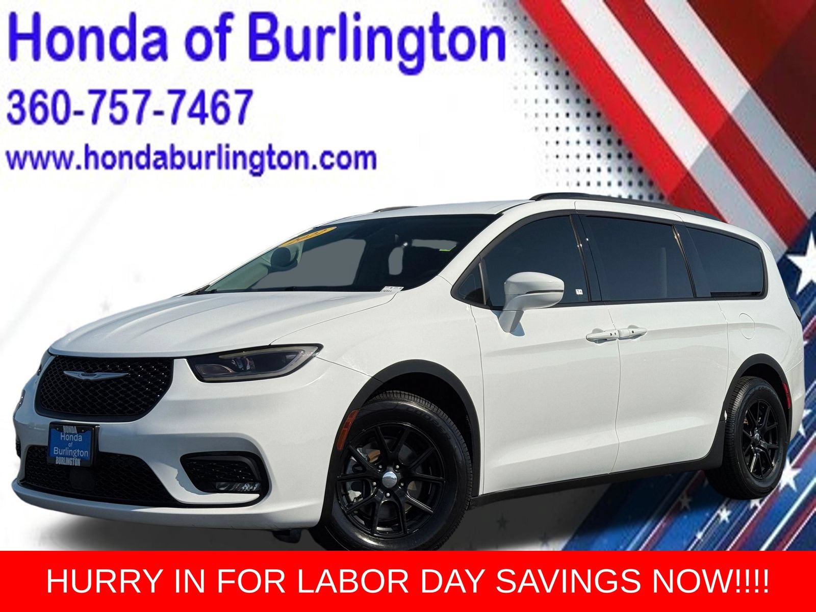 Used 2022 Chrysler Pacifica Touring-L FWD image 1