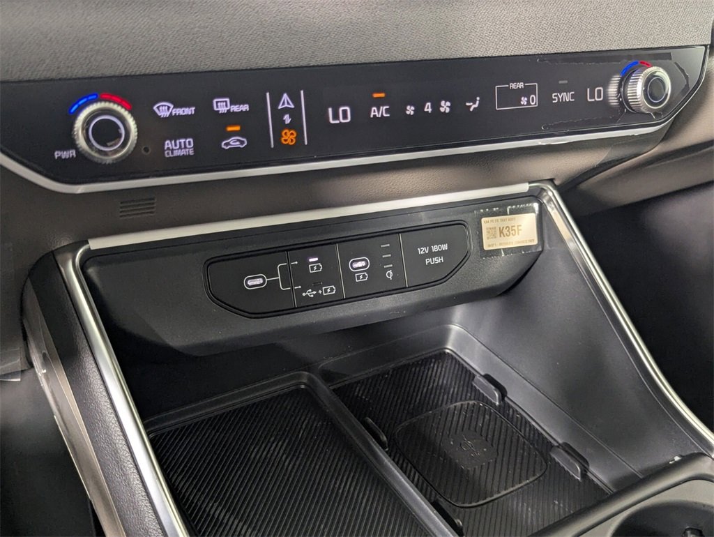 New 2026 Kia Carnival SX image 23