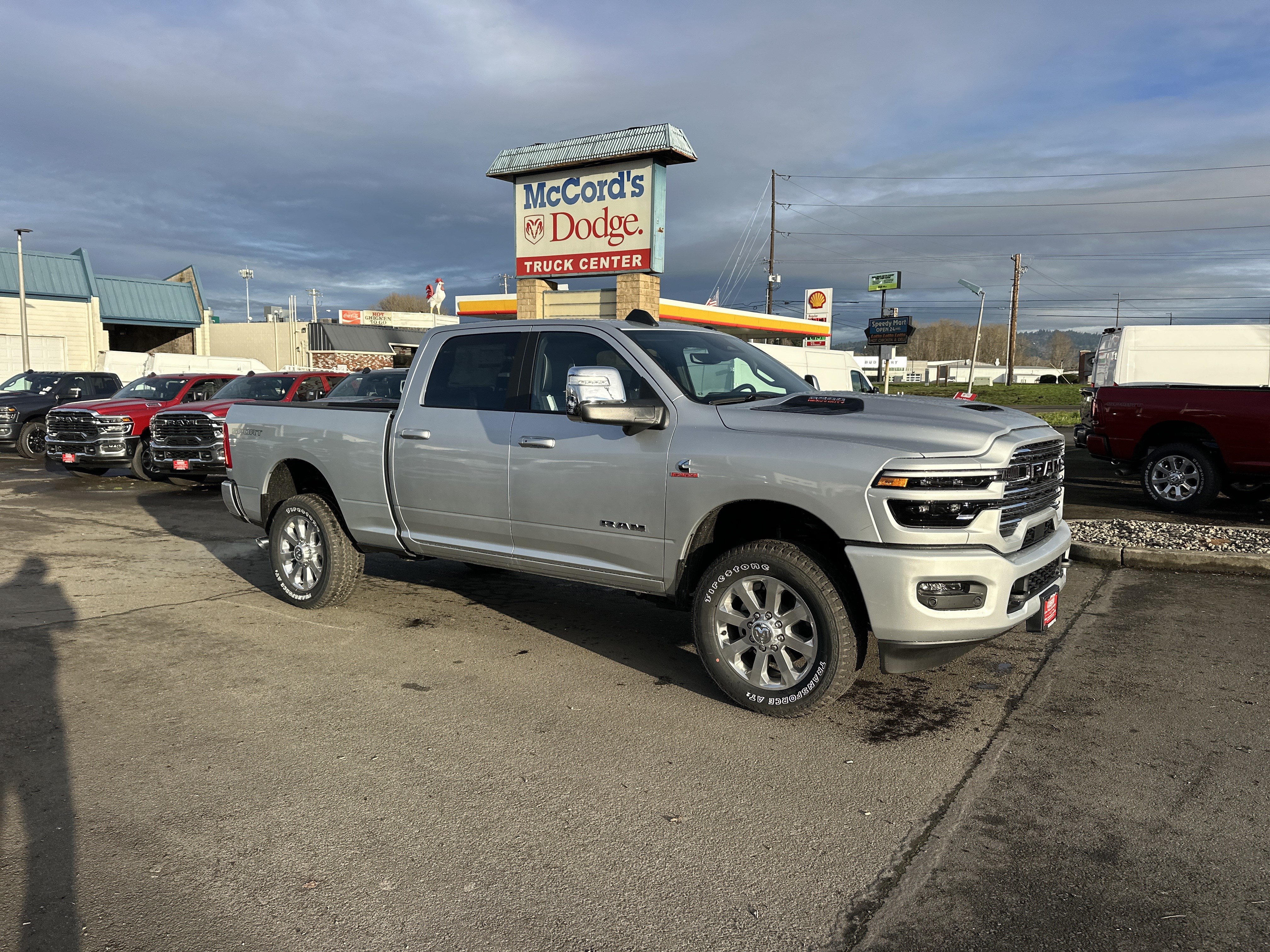 New 2026 RAM 2500 Laramie w/ Sport Appearance Package AWD/4WD image 7