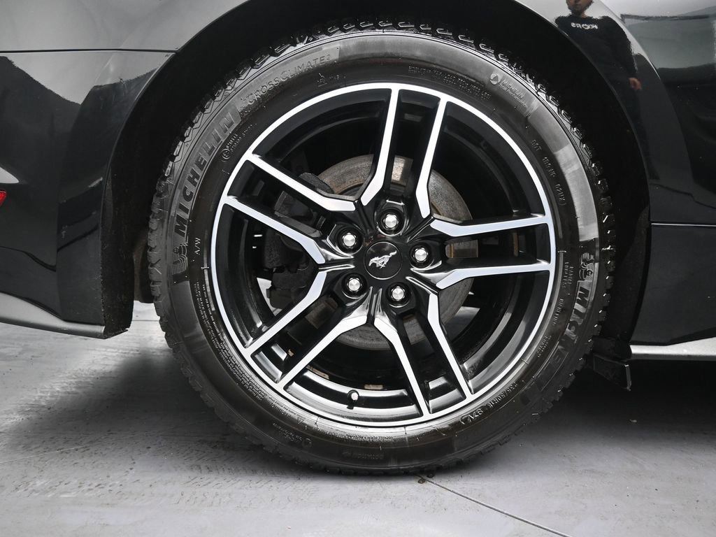 Used 2022 Ford Mustang Premium image 28