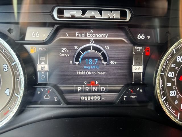 Used 2022 RAM 1500 Limited w/ Body Color Bumper Group image 16