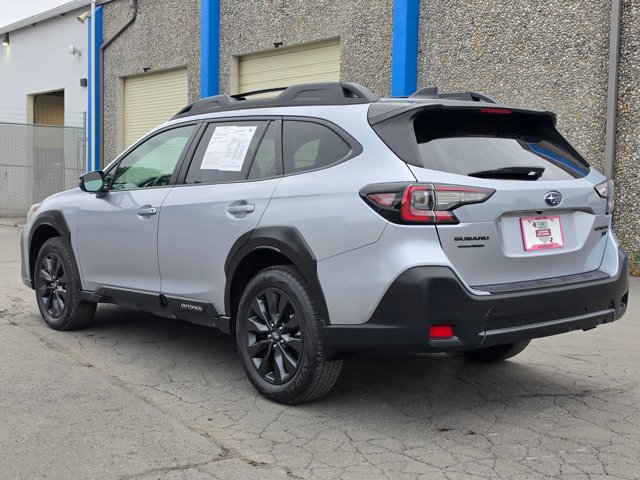 Used 2024 Subaru Outback Onyx Edition XT AWD/4WD image 3