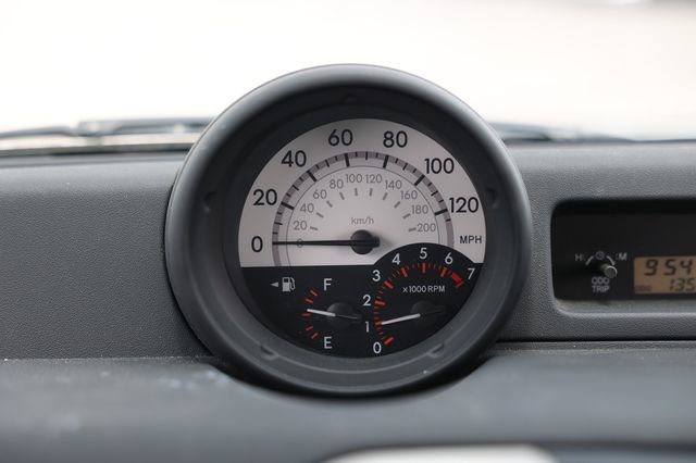 Used 2004 Scion xB FWD image 29