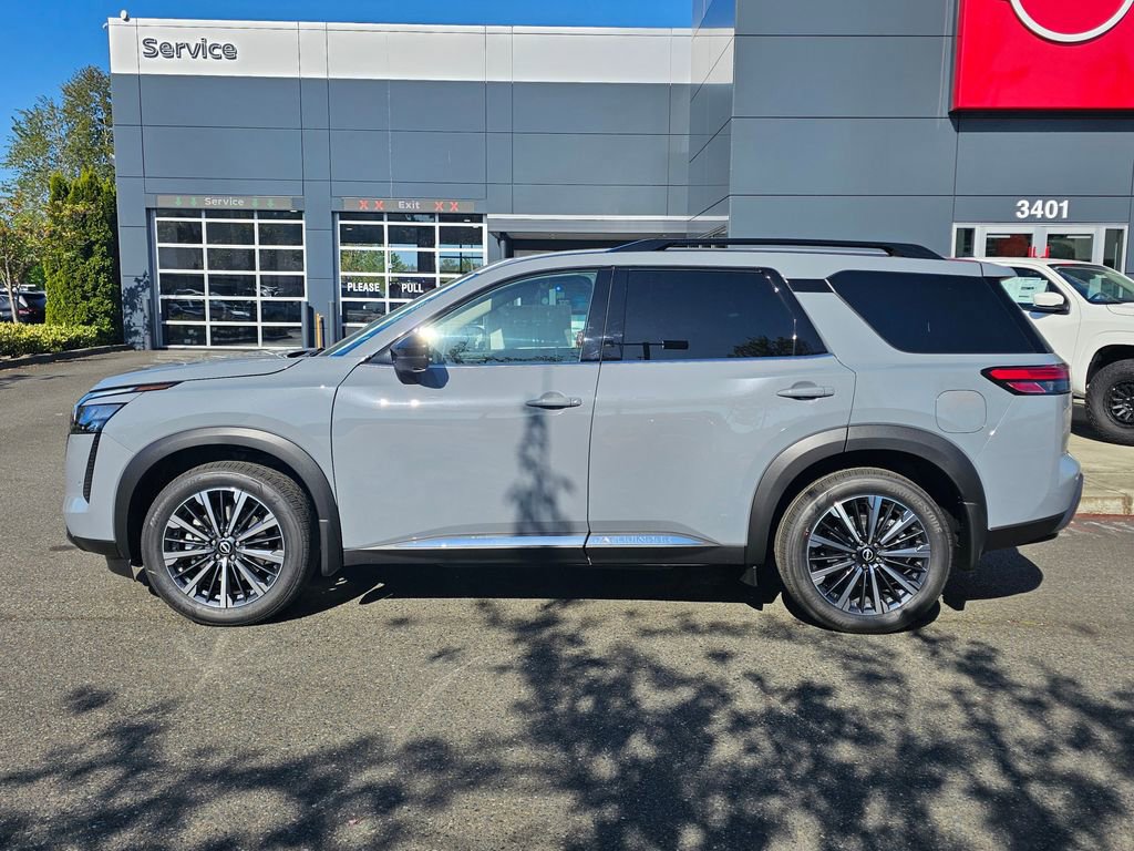 New 2026 Nissan Pathfinder Platinum AWD/4WD image 8