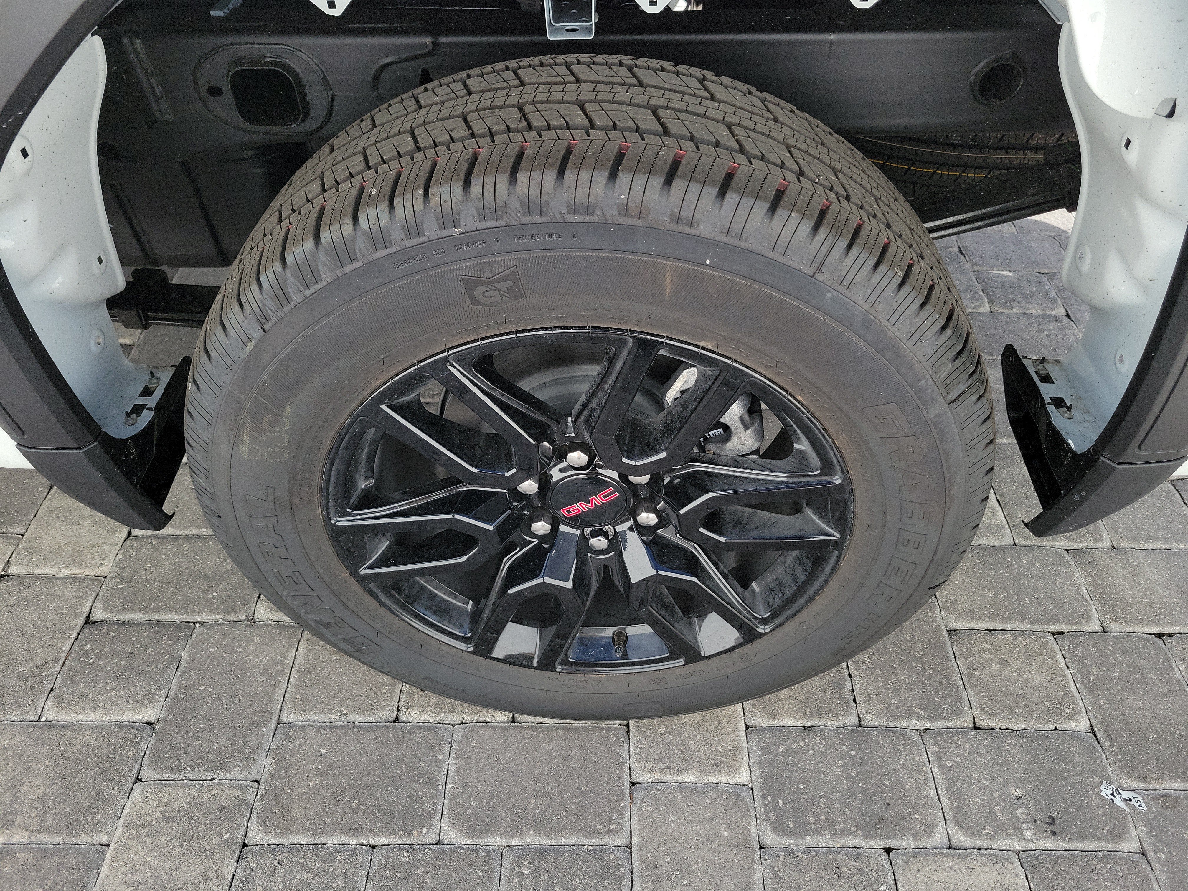 New 2026 GMC Sierra 1500 Elevation AWD/4WD image 10