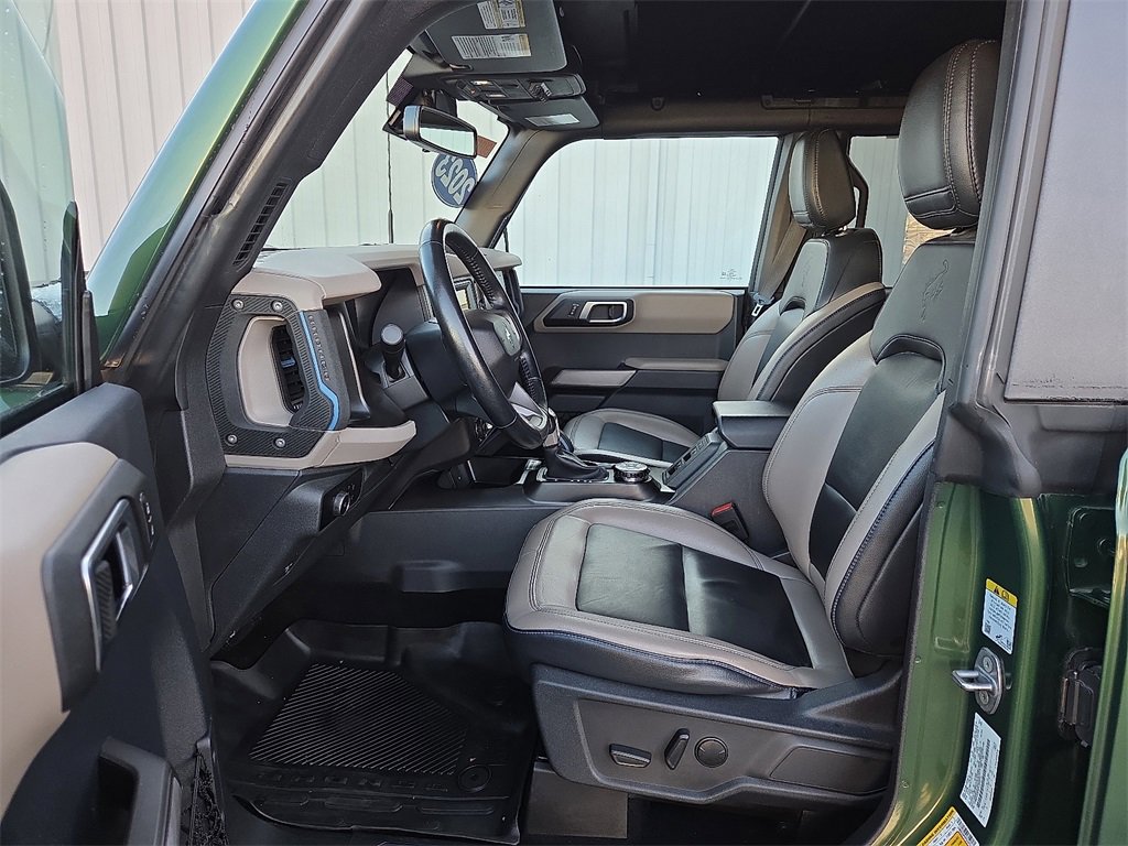 Used 2023 Ford Bronco Wildtrak image 14