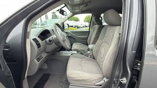 Used 2020 Nissan Frontier SV AWD/4WD image 32
