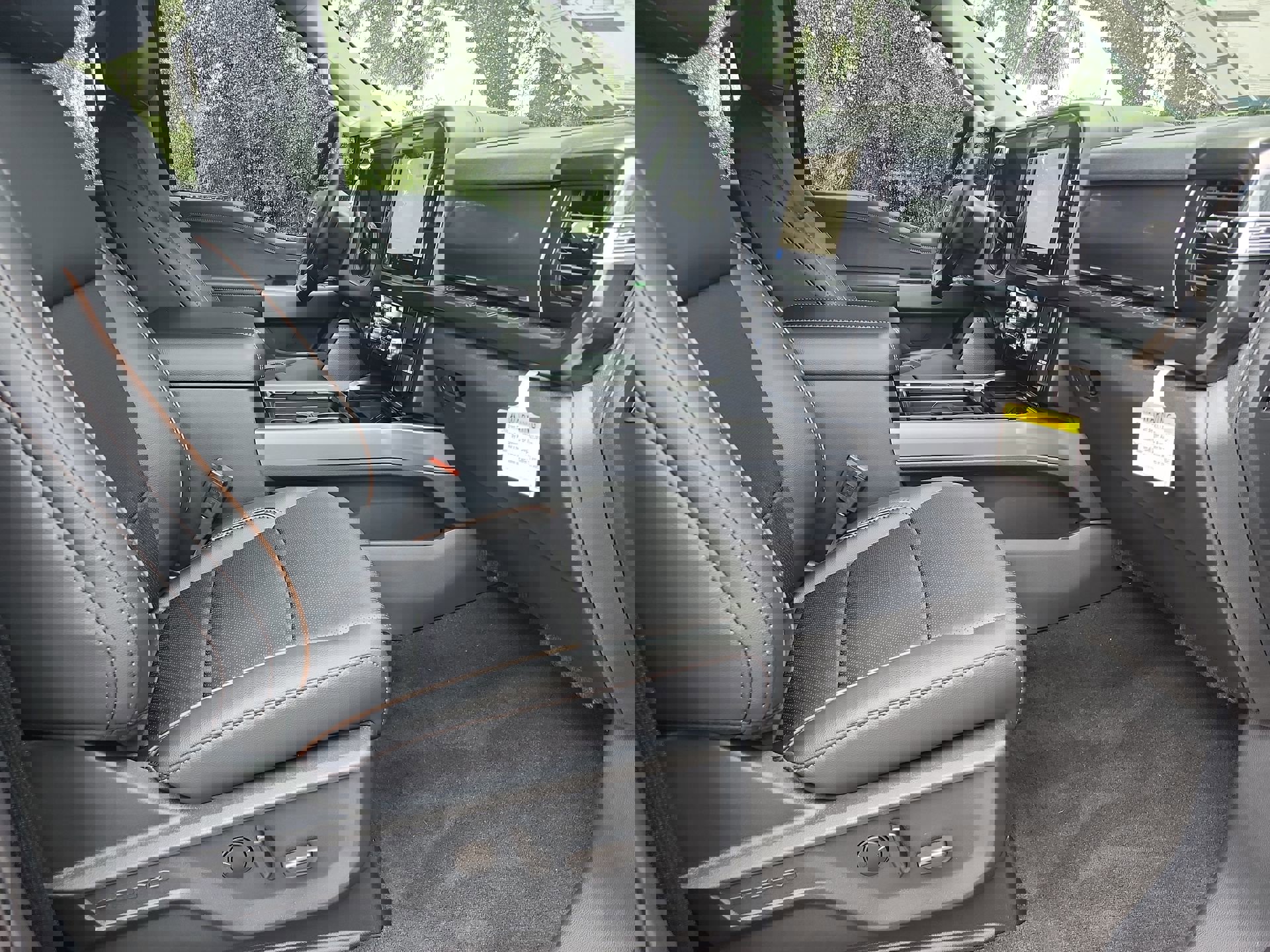 New 2026 Ford F250 Lariat image 18