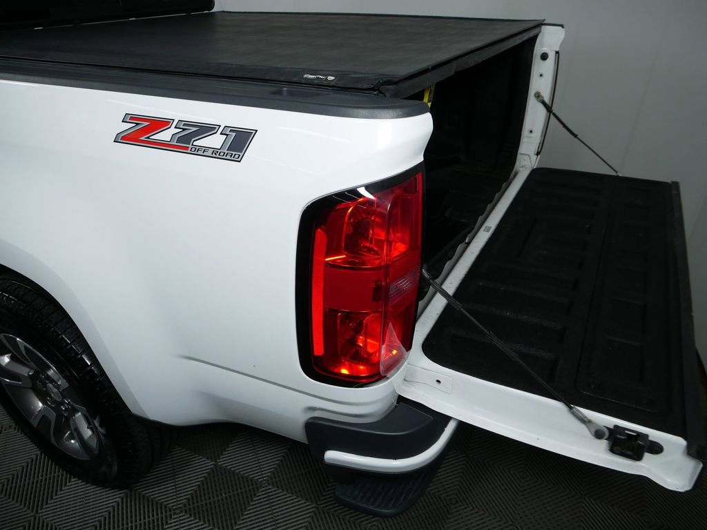 Used 2016 Chevrolet Colorado Z71 AWD/4WD image 17