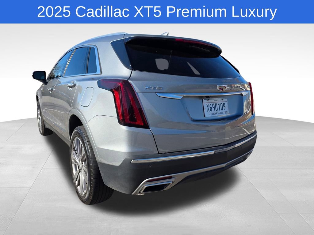 Used 2025 Cadillac XT5 Premium Luxury image 7