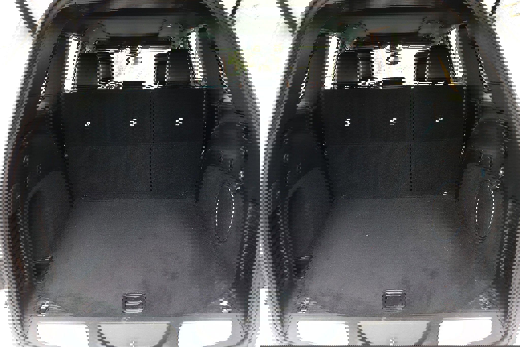 Used 2019 Jeep Grand Cherokee Limited X image 28