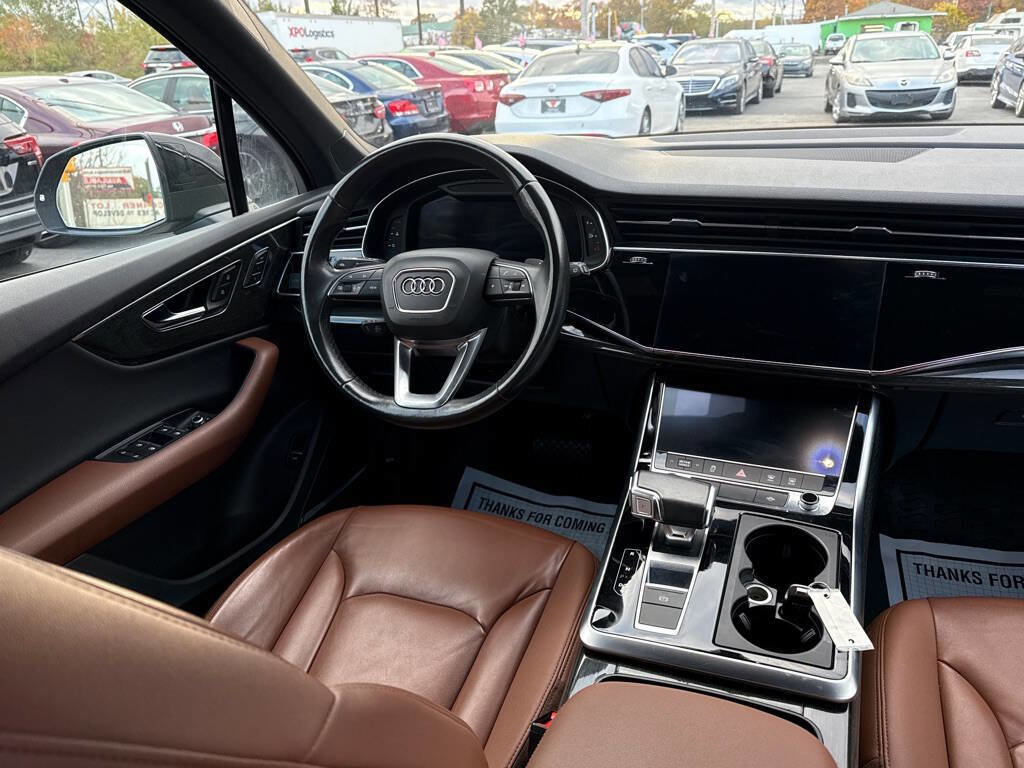 Used 2022 Audi Q7 3.0T Premium Plus w/ Premium Plus Package image 19