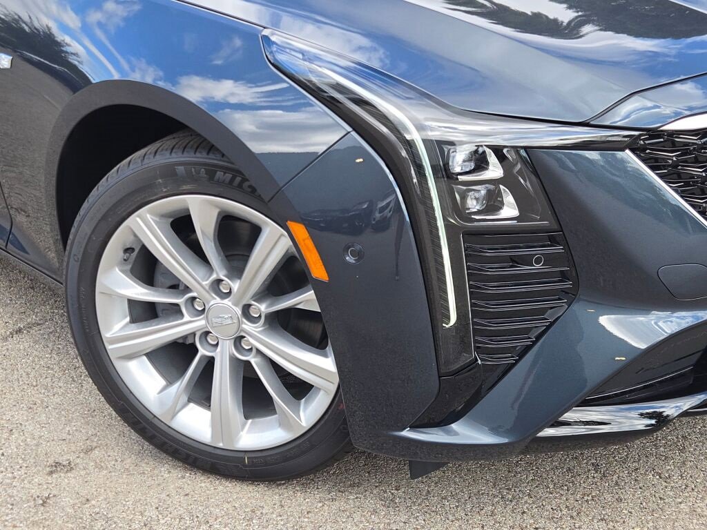 New 2026 Cadillac CT5 Premium Luxury image 3