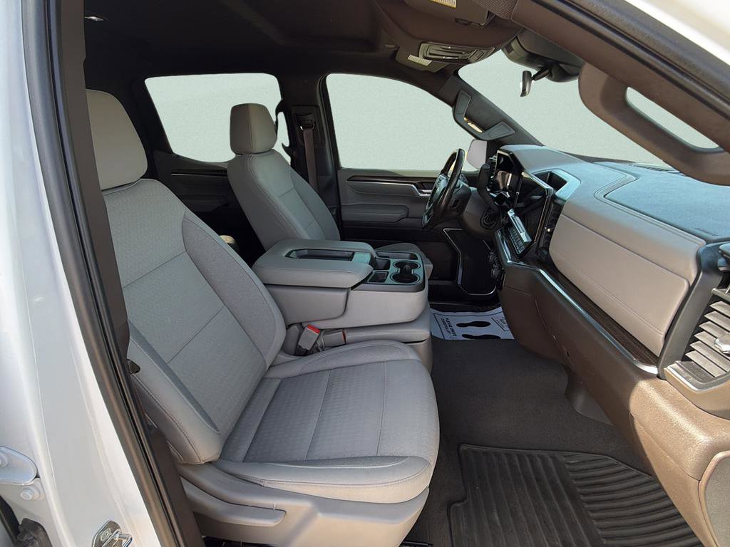 Used 2022 Chevrolet Silverado 1500 LT image 9