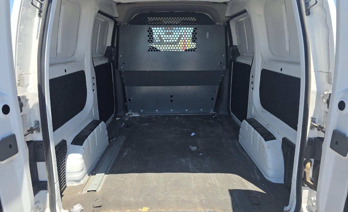 Used 2019 Nissan NV200 SV w/ Navigation Package FWD image 9