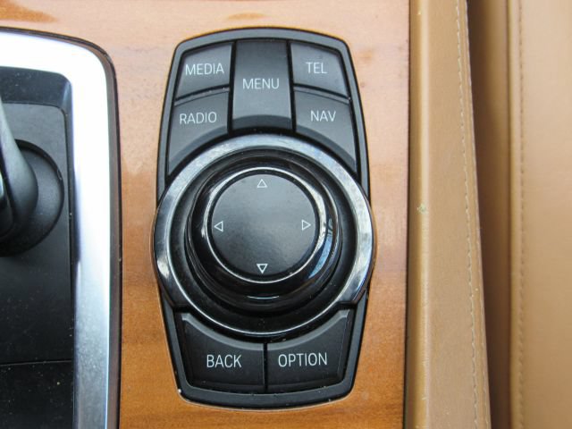 Used 2013 BMW ALPINA B7 xDrive w/ Driver Assistance Pkg AWD/4WD image 47