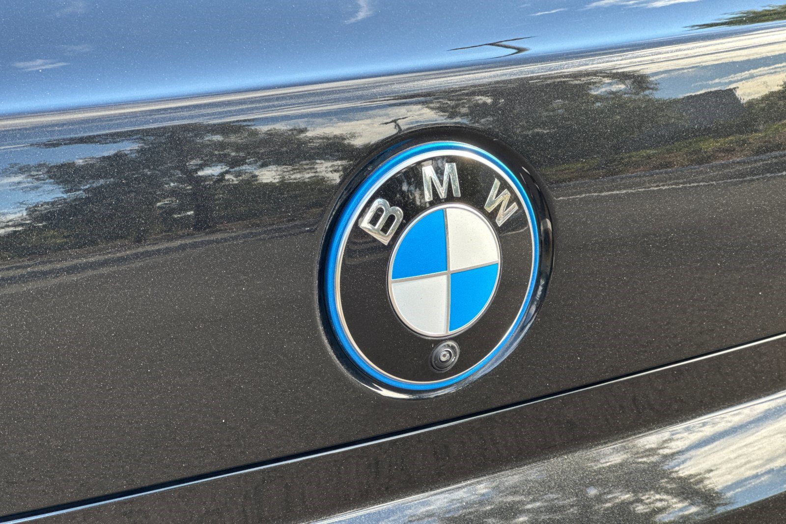 Certified 2024 BMW i7 xDrive60 w/ Premium Package AWD/4WD image 38