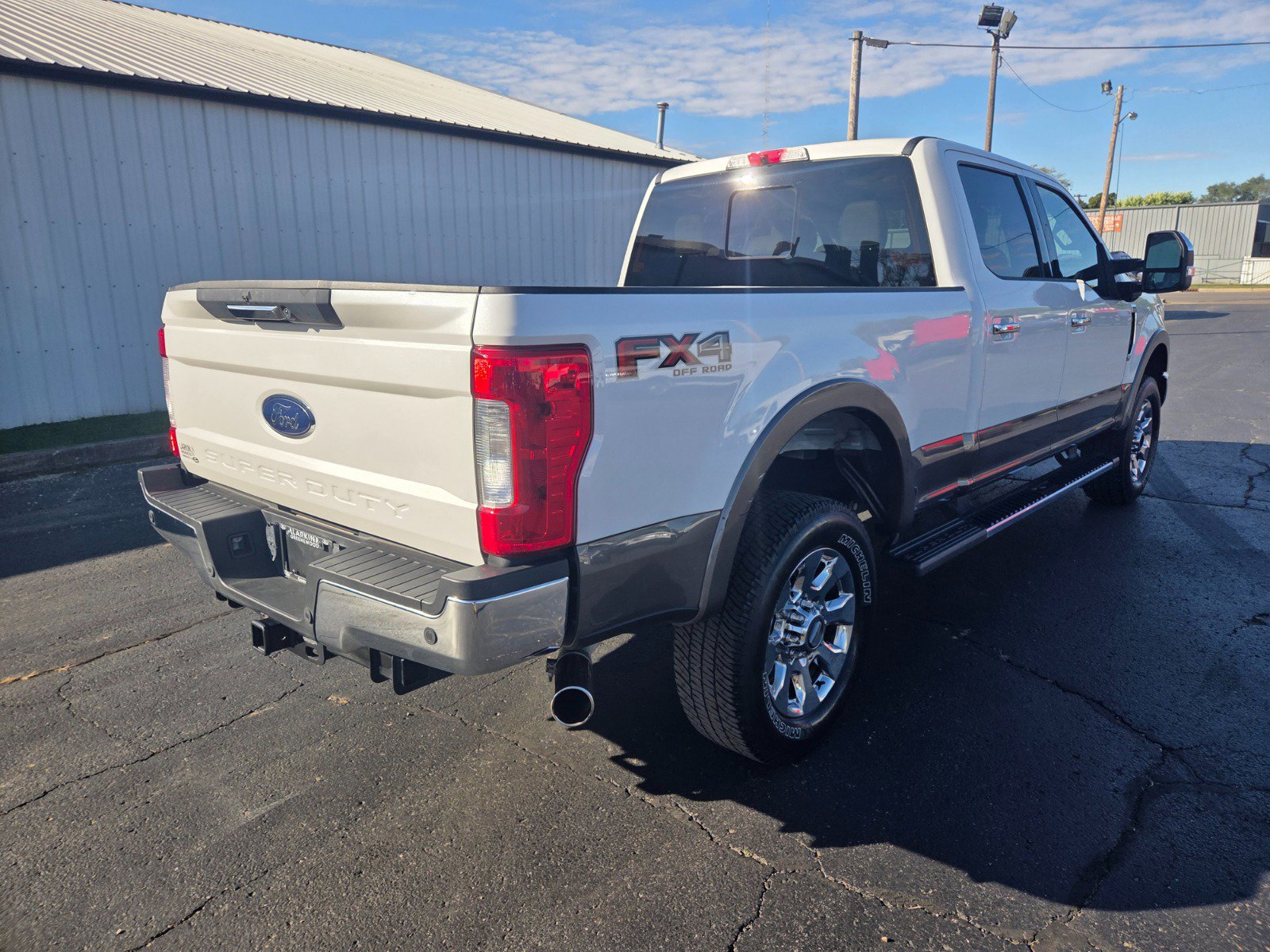 Used 2019 Ford F250 Lariat w/ Chrome Package image 3