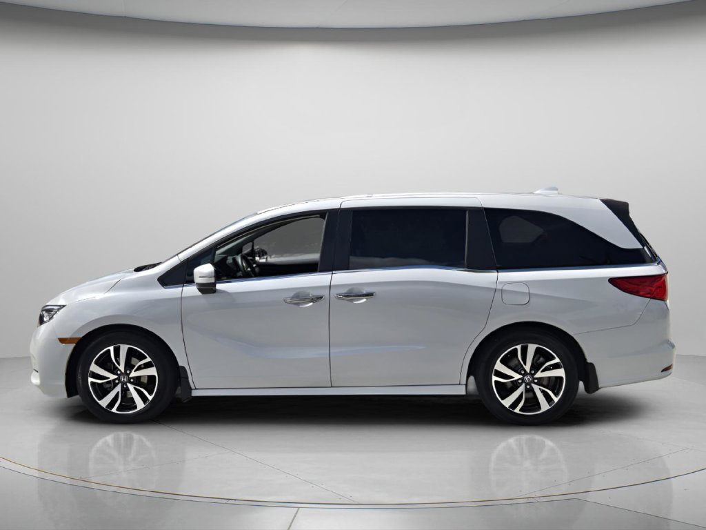 Used 2024 Honda Odyssey Touring image 5